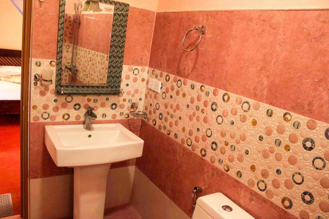 אלה Yoho Nilmini Homestay מראה חיצוני תמונה